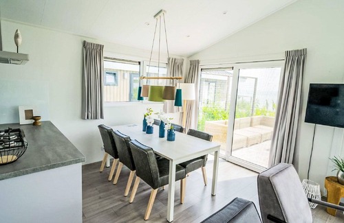 Bovenkarspel House | Wonderful private villa for 6 people with WIFI, TV, terrace and parking