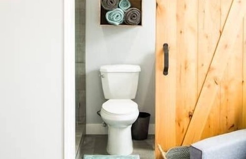 Grant Hill Apartment | Wonderful Private Space Close to Almost everything