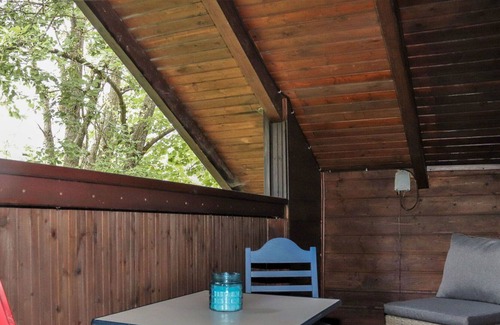 Frankenburg House | Wonderful private villa for 4 guests with WIFI, TV, patio, pets allowed and parking