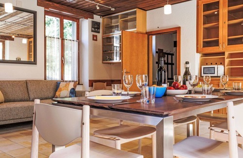 Moutier House | Wonderful private villa for 6 people with WIFI, TV, terrace, pets allowed and parking