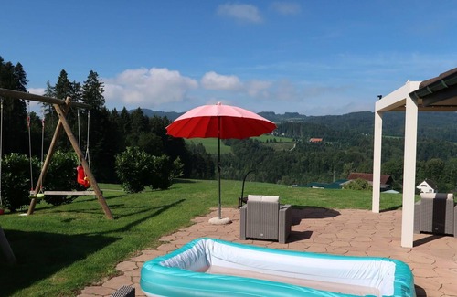 Wittenbach House | Wonderful private villa with A/C, WIFI, TV, patio, pets allowed, panoramic view and parking