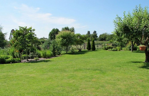 Zussow House | Wonderful private villa for 4 guests with TV and patio