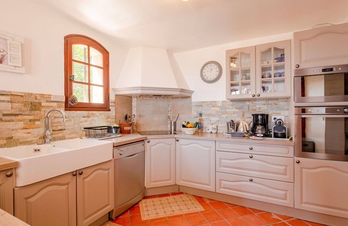Espero-Pax House | Wonderful private villa for 8 people with private pool, A/C, WIFI, TV, terrace and parking