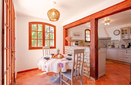 Espero-Pax House | Wonderful private villa for 8 people with private pool, A/C, WIFI, TV, terrace and parking