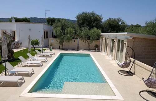 Ostuni Villa | Wonderful private villa with A/C, private pool, WIFI, TV, patio and parking, close to Ostuni