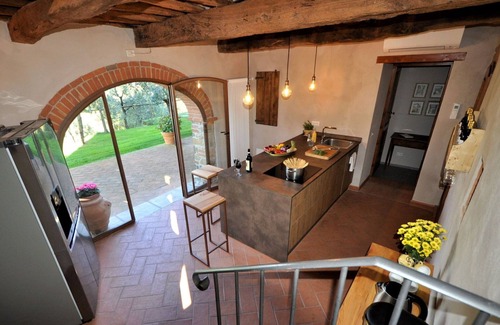 Montegonzi Villa | Wonderful private villa with private pool, WIFI, A/C, TV, veranda, panoramic view and parking