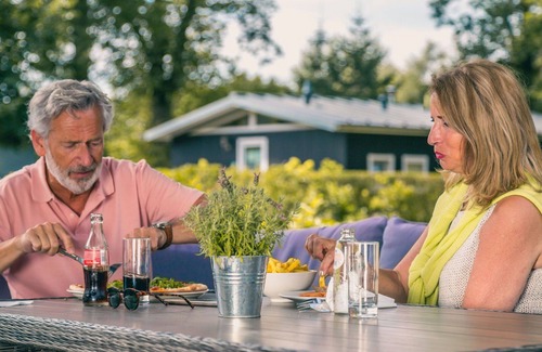 IJhorst House | Wonderful private villa for 6 guests with WIFI, pool, A/C, TV, terrace and parking