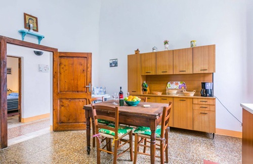 Sinalunga Villa | Wonderful private villa for 11 guests with WIFI, TV, balcony, pets allowed and parking