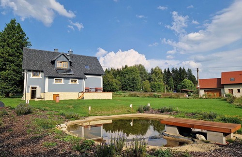 Krizany House | Wonderful private villa for 10 guests with WIFI, TV, terrace and parking
