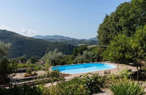 Salisano Villa | Wonderful private villa for 8 people with private pool, WIFI, TV, patio and parking