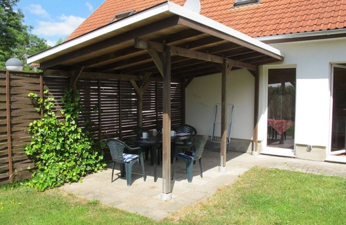 Neu Poserin House | Wonderful private villa for 6 people with TV, terrace, pets allowed and parking