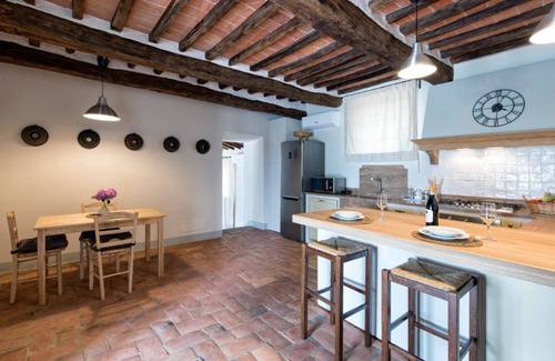 Cortona Villa | Wonderful private villa for 10 guests with A/C, WIFI, private pool and TV, close to Cortona