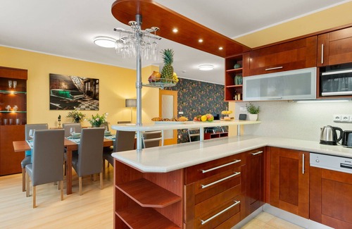 Dolni Chabry Villa | Wonderful private villa for 8 people with WIFI, TV, terrace and parking