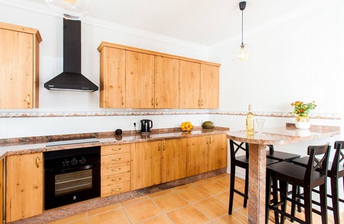 Torrox House | Wonderful private villa for 6 guests with WIFI, A/C, private pool, TV, terrace and parking