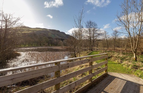 Maybole Villa | Wonderful private villa for 16 people with WIFI, TV, patio, pets allowed, panoramic view and par.