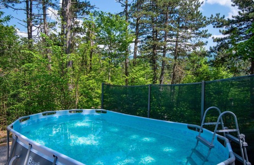 Lic House | Wonderful private villa with WIFI, private pool, hot tub, TV, terrace, pets allowed and parking