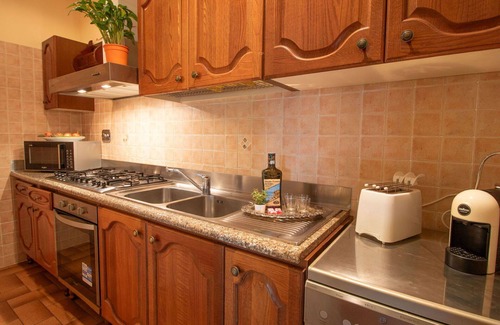 Casenuove Villa | Wonderful private villa with private pool, WIFI, A/C, TV, patio, pets allowed and panoramic view