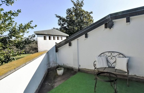 Rovato Villa | Wonderful private villa with A/C, private pool, WIFI, hot tub, TV, patio, pets allowed and parking