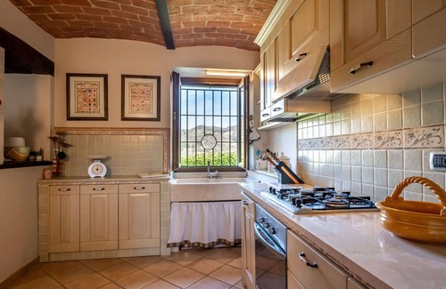 Vesime House | Wonderful private villa for 8 people with private pool, WIFI, TV, patio, pets allowed and parking
