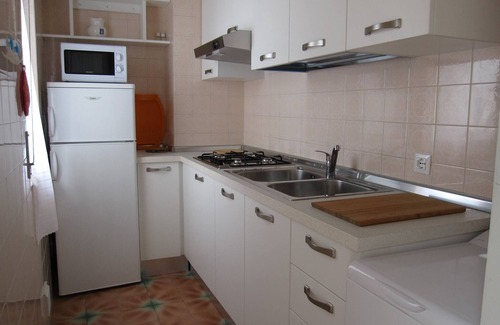 Grado Pineta Apartment | Wonderful Seaview Flat for 4 Guests - Beahost