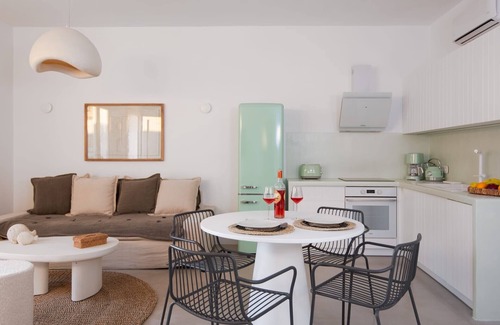 Kamares Villa | Wonderful Sifnos Villa | Villa Majesty | Private Pool with Jets | Beautifully Furnished Veranda | Sea Views | 2 Bedrooms | Kamares