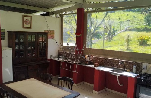 Ibiuna Cottage | Wonderful Site at the best of Ibiúna 12 Suites-58 People-2 Independent Areas