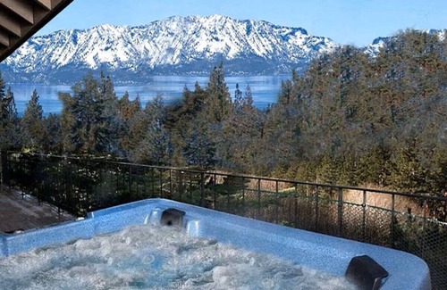 Tahoe Village House | Wonderful! Sleeps 16, Views, Chef's Kitchen, Meticulously Clean!