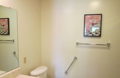Laguna Hills Condo | WONDERFUL TREEHOUSE LIVING