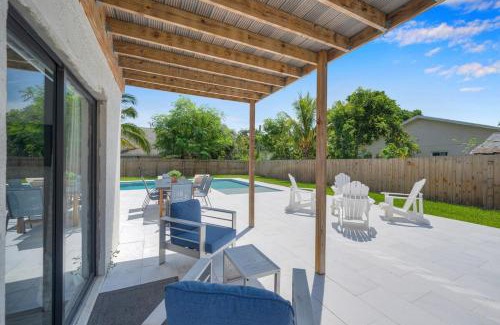 Delray Beach House | Wonderful Tropical Pool House Delray Near Ocean