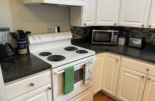 Pierre House | Wonderful two-bedroom home with a full kitchen