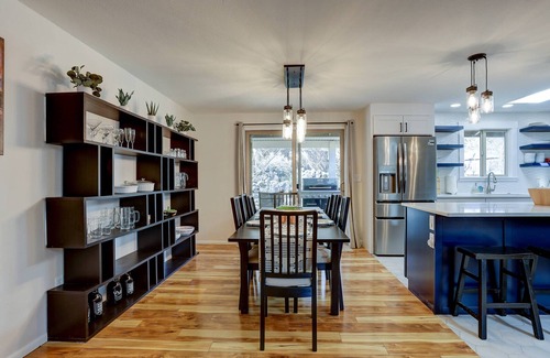 Larkspur House | Wonderful Updated Single Level Retreat w/Backyard Oasis, Pet Friendly, A/C, Hot Tub, Private Patio