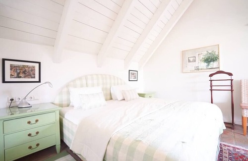 Palt Villa | Wonderful Villa among the Vineyards
