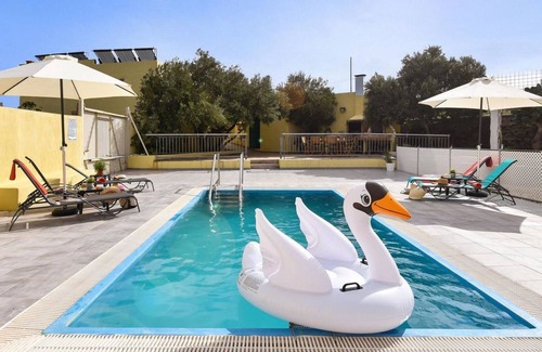 Ingenio Villa | Wonderful villa for 4 people with TV and parking