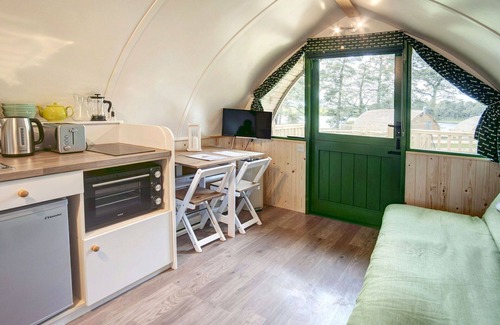 Langley-on-Tyne House | Wonderful villa for 4 guests with WIFI and pets allowed