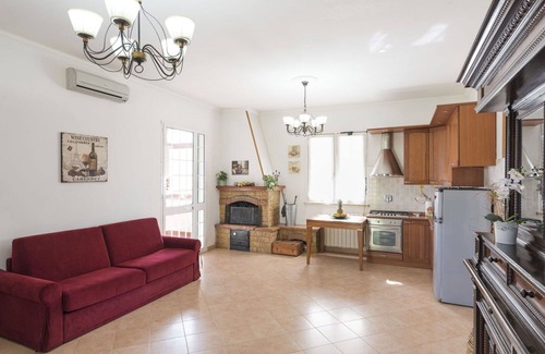Lake Garda House | Wonderful villa for 4 guests with WIFI, TV, pets allowed and parking