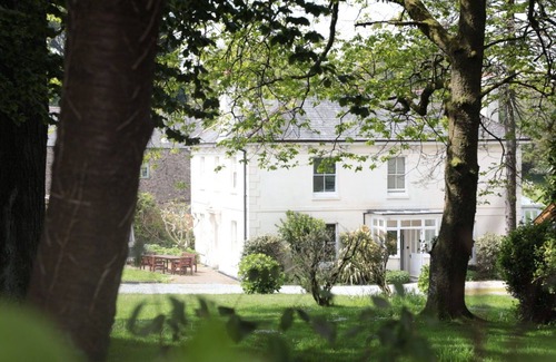Chillington House | Wonderful villa for 14 people with WIFI and pets allowed