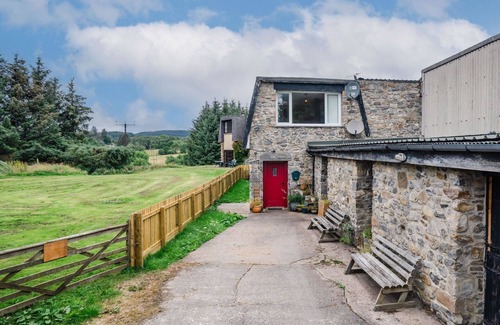 East Lewiston House | Wonderful villa for 2 people with patio and parking