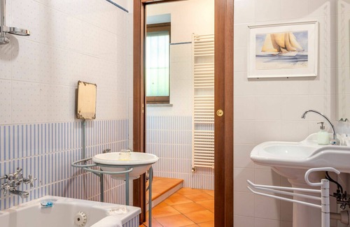 Borgomale House | Wonderful villa for 10 people with private pool, WIFI, TV, terrace, panoramic view and parking