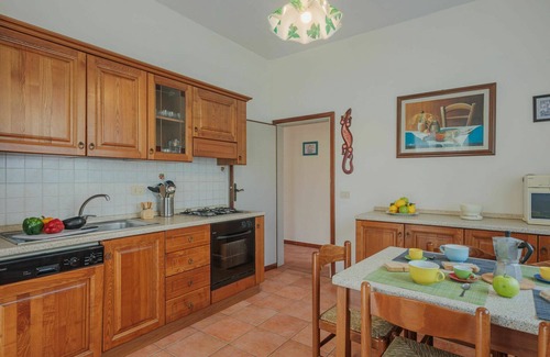 Tonfano House | Wonderful villa with private pool, WIFI, TV, pets allowed and parking, close to Forte Dei Marmi