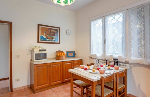 Tonfano House | Wonderful villa with private pool, WIFI, TV, pets allowed and parking, close to Forte Dei Marmi