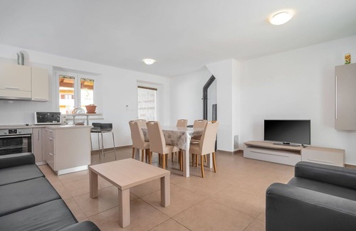 Bratulici House | Wonderful villa with private pool, WIFI, A/C, TV, terrace, pets allowed, panoramic view and par.
