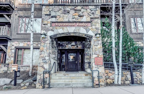 Edwards Condo | Wonderfully Appointed 2br, 2b - Arrowhead/Beaver Creek Pool/Spa! Ski In/Ski Out
