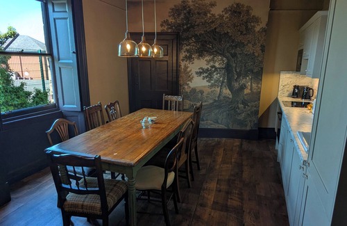 Tweedmouth Cottage | WONDERLAND, pet friendly in Tweedmouth, Berwick-Upon-Tweed