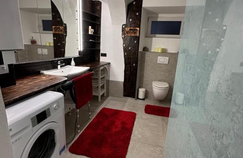 Kottmannsdorf Apartment | Wood Apartment