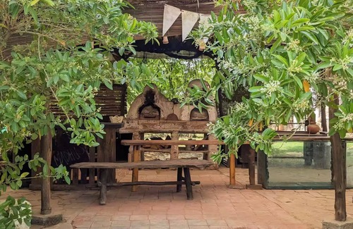 Gurugram Cabin | Wood Cabin w. Aravalli Hill Views