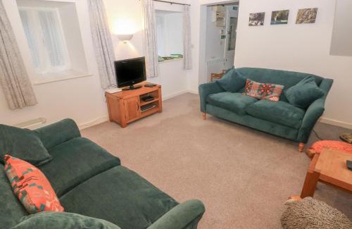 Solva House | Wood Cottage