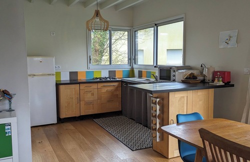 Larmor-Baden House | Wood-frame architect house: ecology and thermal comfort. Close to beach.