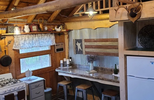 South Boardman Cabin | Wood Haven Lodge. Secluded, cozy log cabin in Northern Michigan.