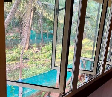 Coimbatore Villa | Wood House Near Isha And Karunya University by Shivalaya