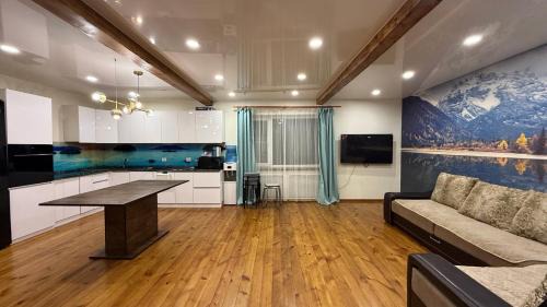 Oskemen House | Wood house ukg